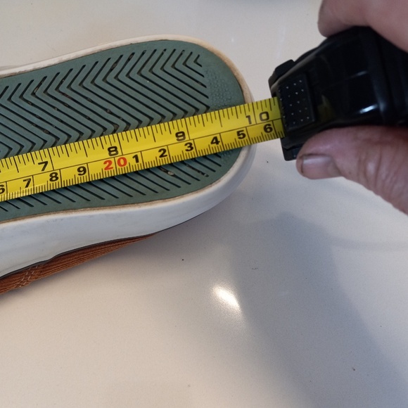 Seavees Sneakers- Women's- SZ 8 - Picture 4 of 7